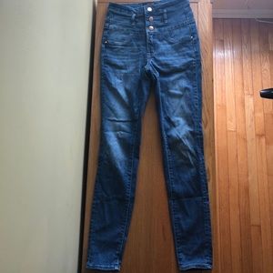 Refuge High Waisted Jeans